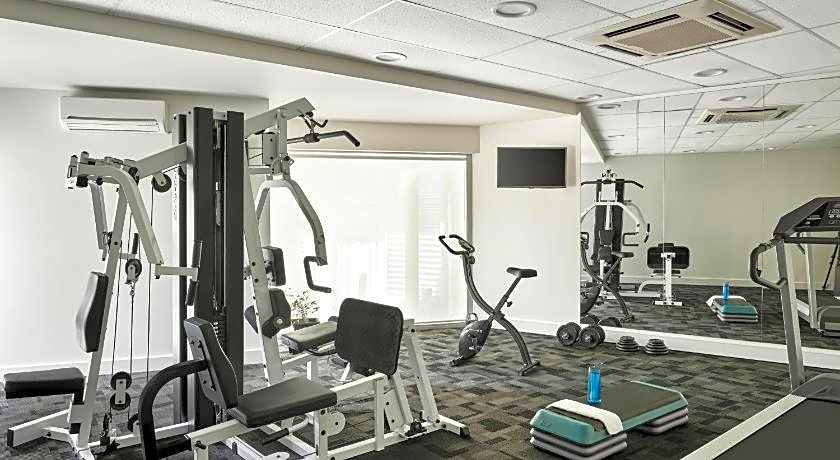 Punthill Essendon Grand Hotel