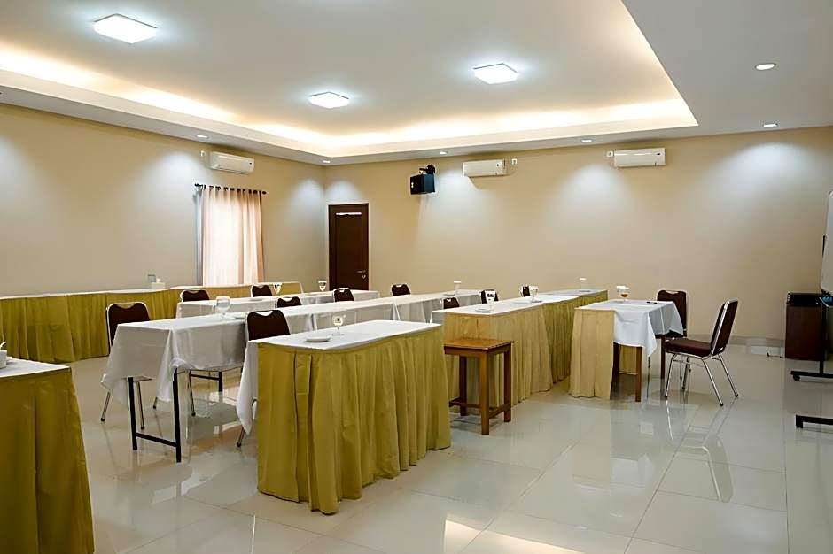 Hotel Cepu Indah 1