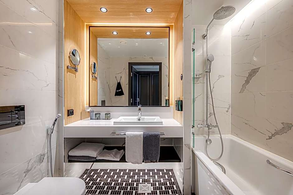 Clarion Hotel Aviapolis