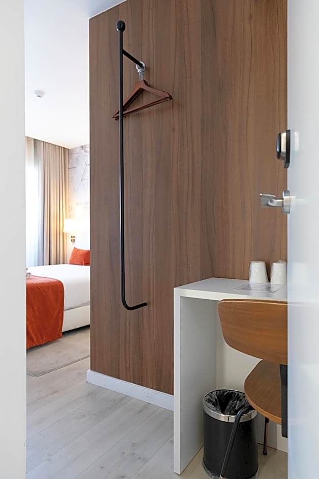The ICONS Lisbon Central Hotel