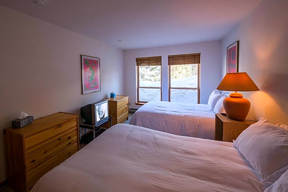 Northwood's Ski-In Ski-Out by Vail Realty