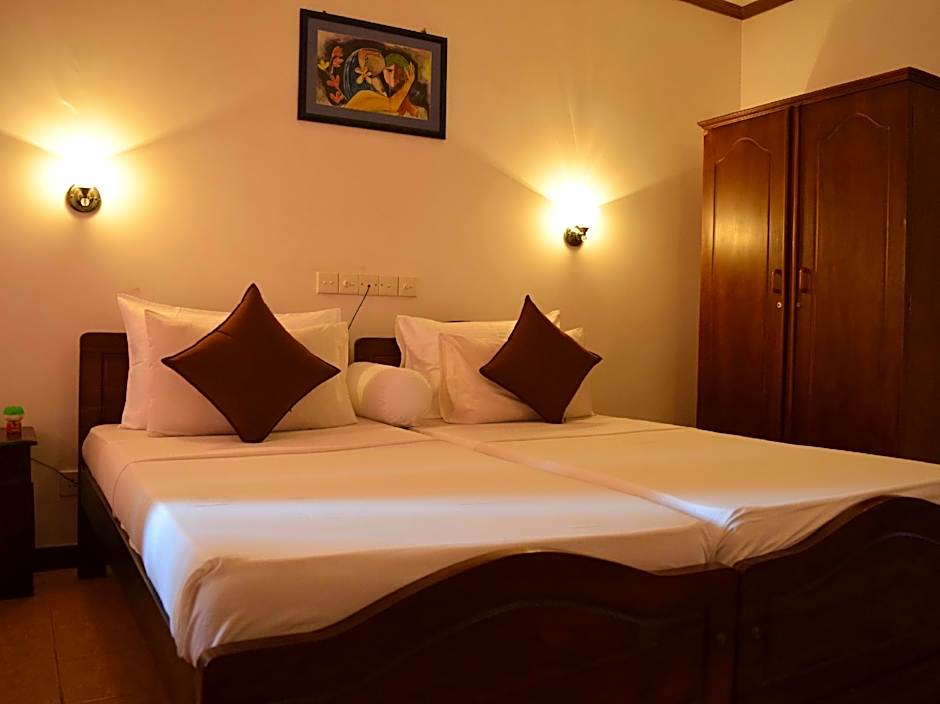 Hotel Lagoon Paradise