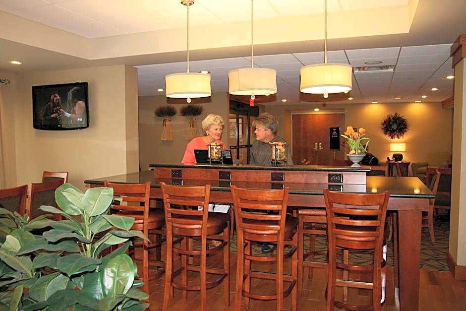 Hampton Inn By Hilton Wheeling