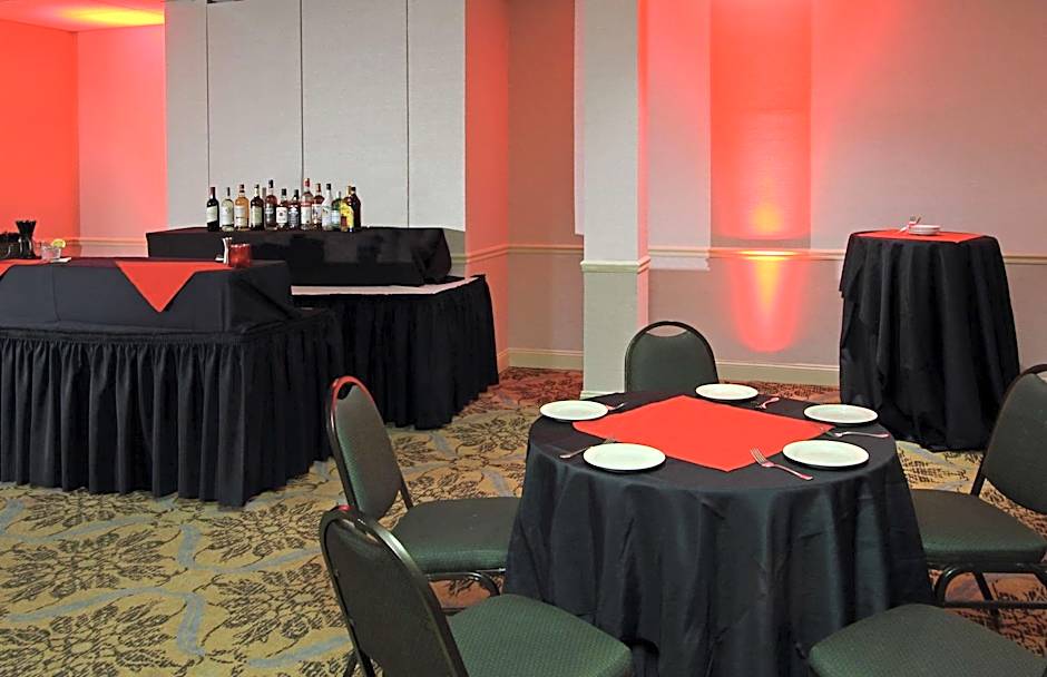 DoubleTree By Hilton Hotel Mahwah