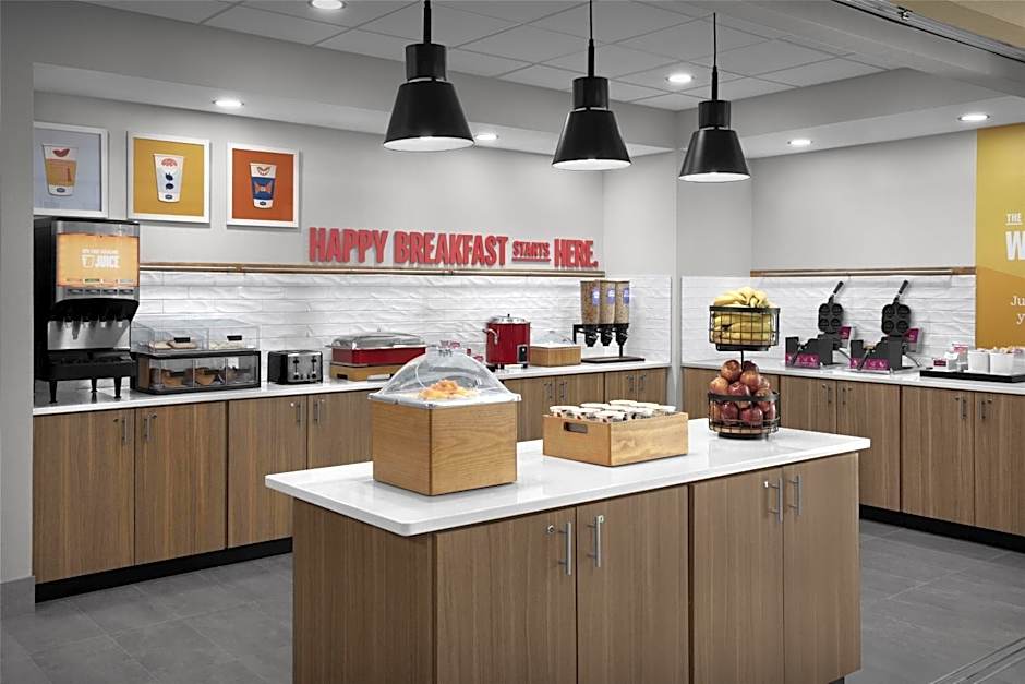 Hampton Inn Lenoir City