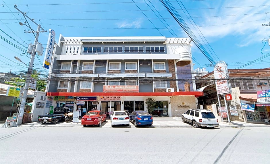 RedDoorz Plus @ Poblacion District Davao