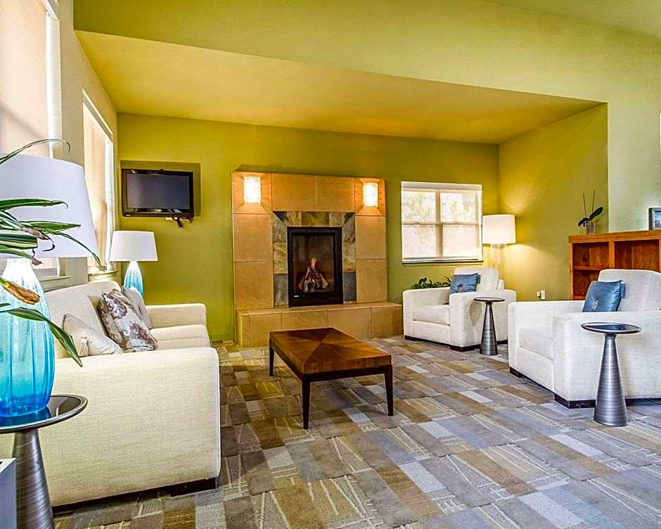 Gaia Hotel & Spa Redding, an Ascend Collection Hotel