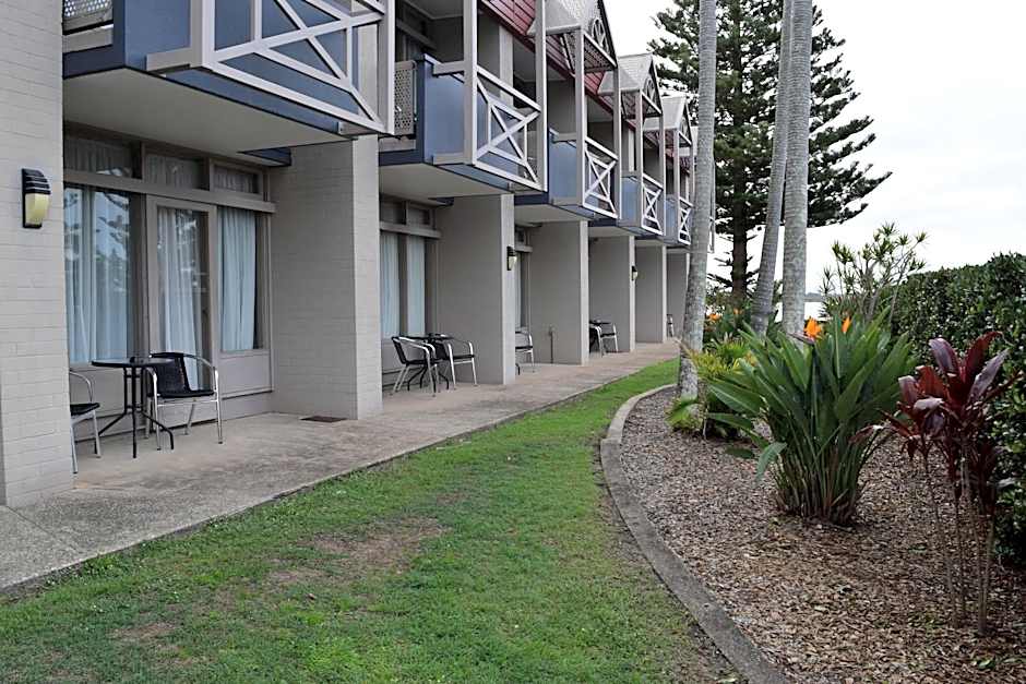 Comfort Resort Waters Edge