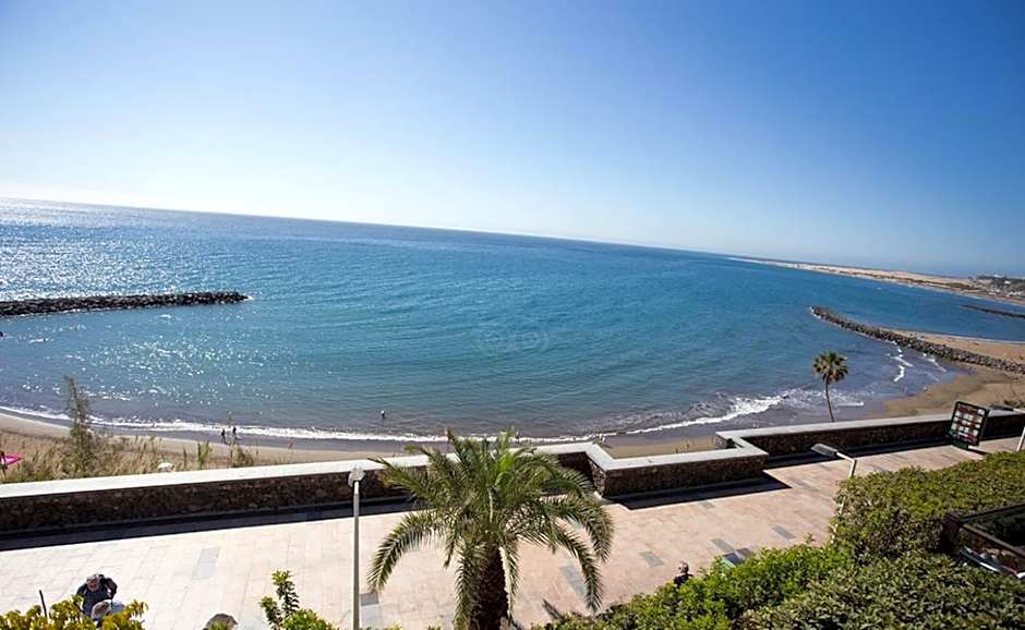 Hotel Parque Tropical