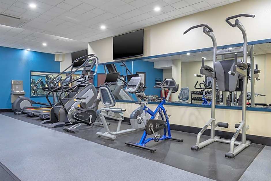 Best Western Plus Port O'Call Hotel