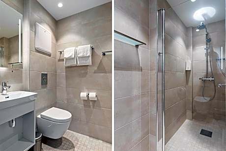 2 Single Beds Non-Smoking Standard Room Work Desk Wi-Fi Coffee Maker Full Breakfast