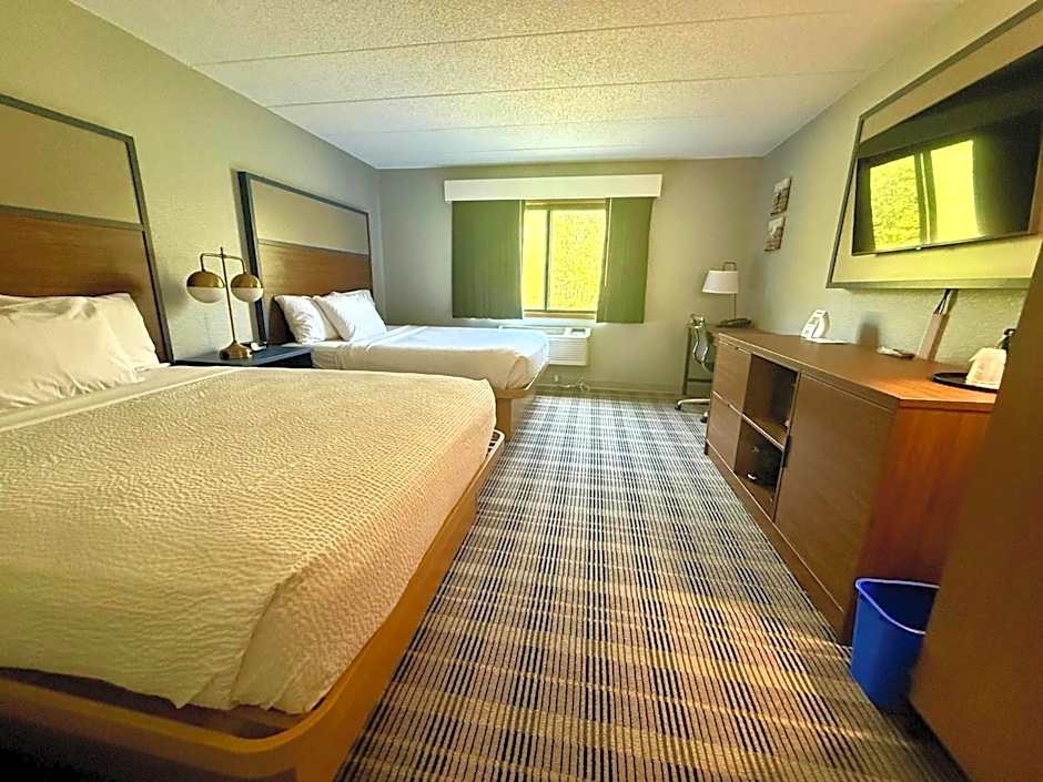 AmericInn by Wyndham Tofte Near Lake Superior