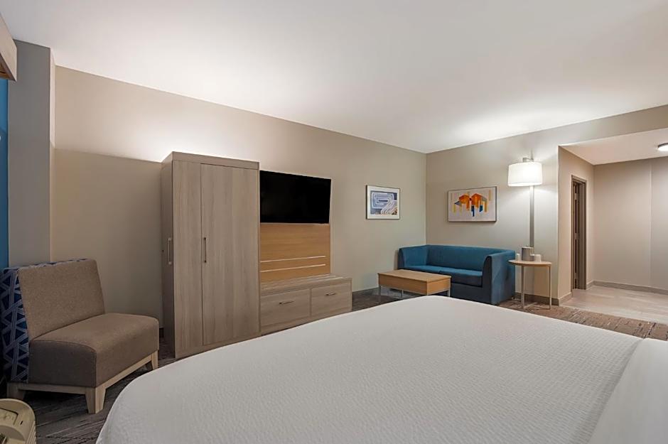 Holiday Inn Express & Suites - Lexington By IHG
