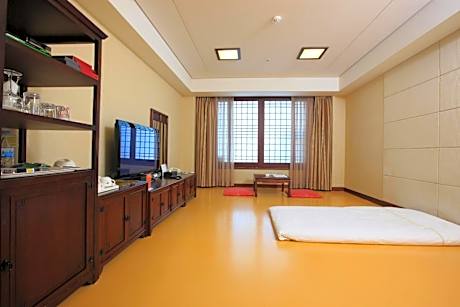 High1 Grand Hotel Main Tower