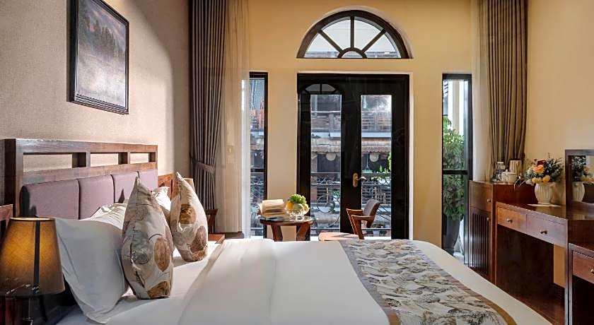 Canvas Sapa Legend Hotel & Spa