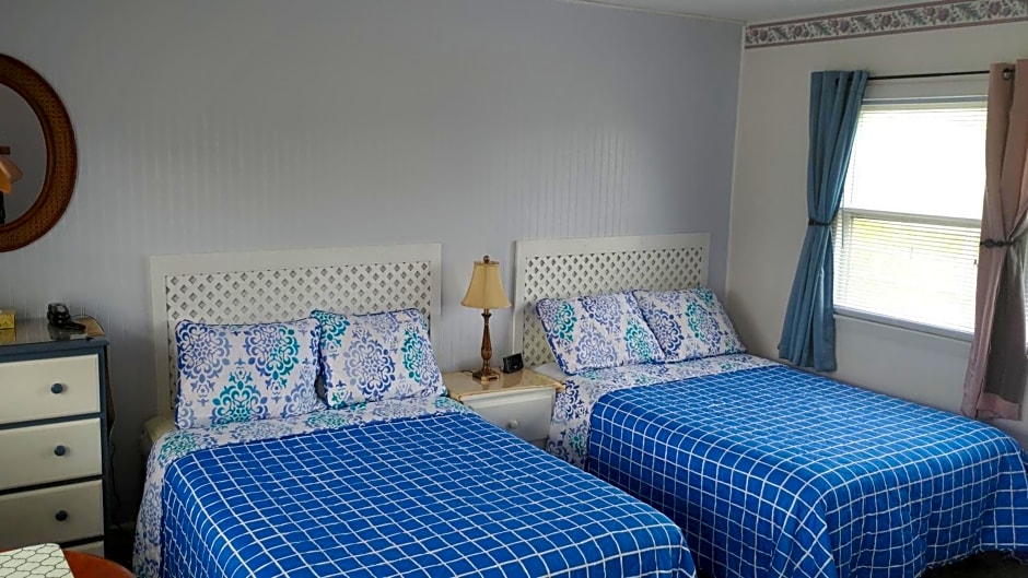 Midway Lodging