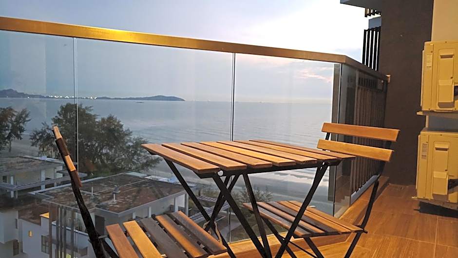 Timur Bay Seafront Residence Kuantan
