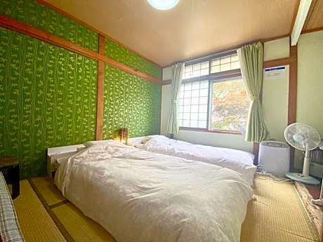 Twin Room with Shared Bathroom