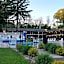 Amber's Inn and Suites