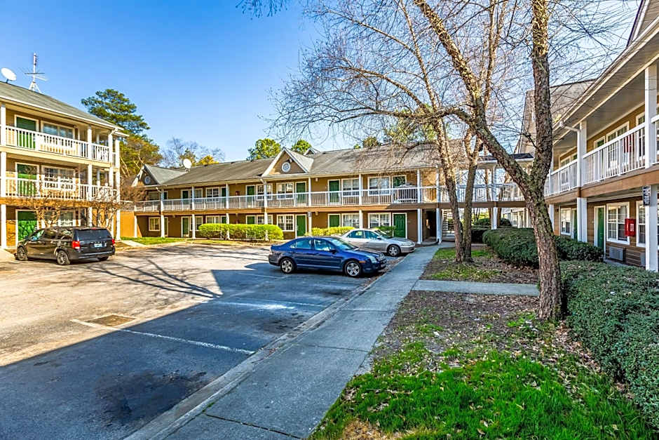 HomeTowne Studios Atlanta NE - Downtown Norcross