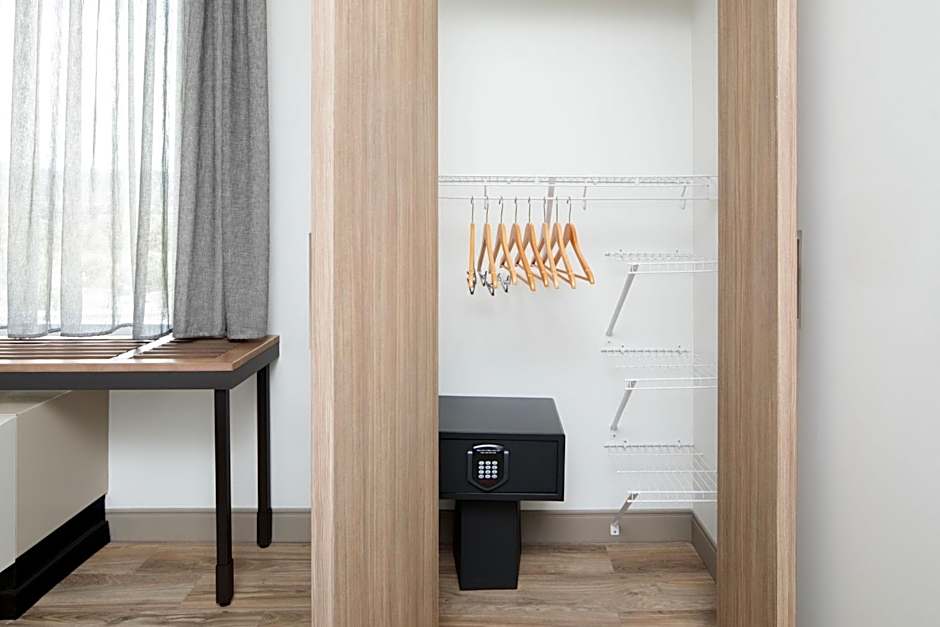 SpringHill Suites by Marriott Roanoke North