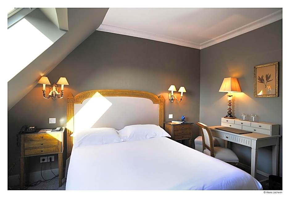 Hotel De La Treille