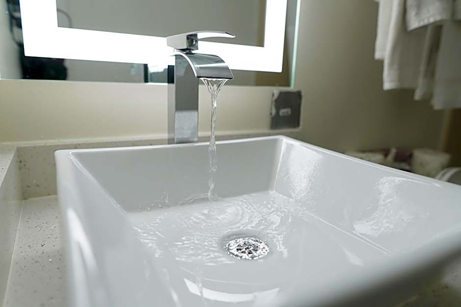 Marjac Suites Virginia Beach Oceanfront