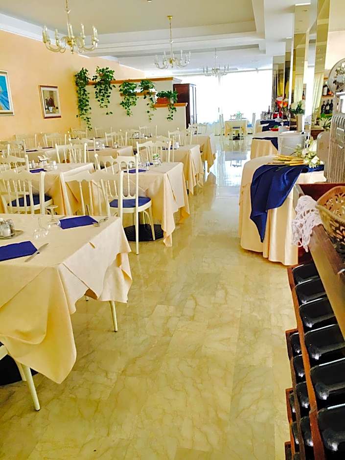 Hotel De Amicis