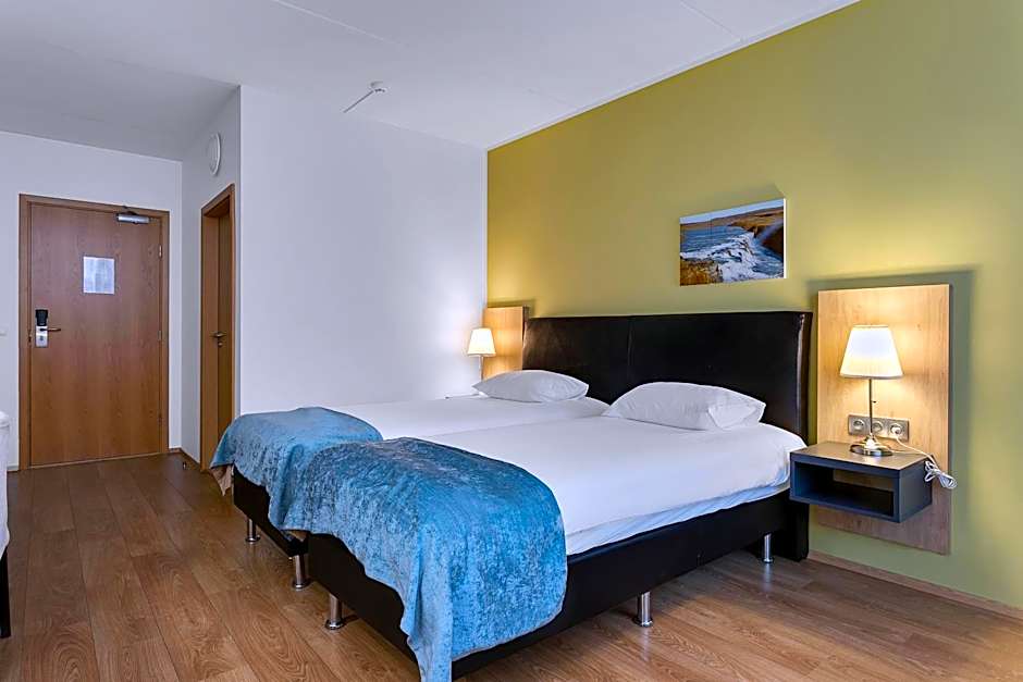 Airport Hotel Aurora Star