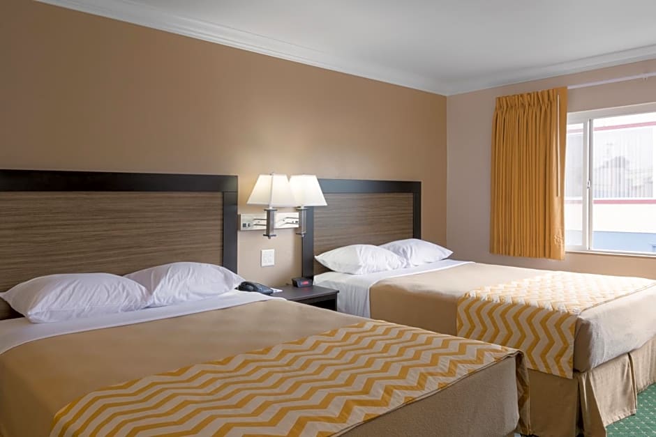 Travelodge by Wyndham Eureka