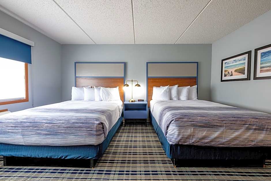 AmericInn by Wyndham Sturgeon Bay