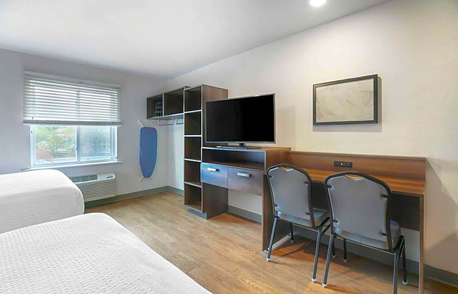 Extended Stay America Select Suites - Tampa - Brandon - East