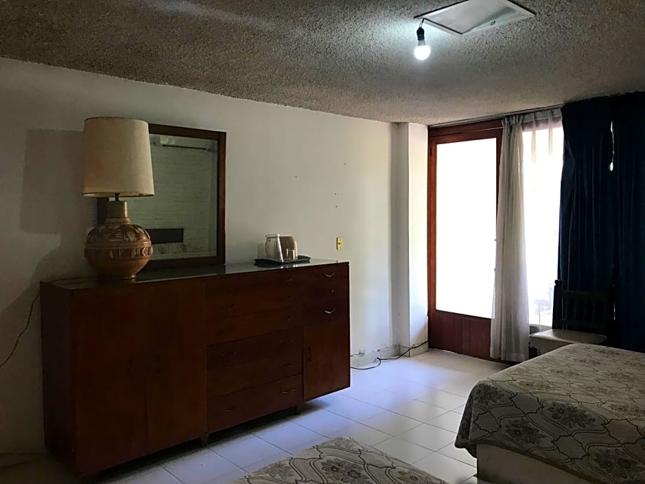 Hotel las hamacas