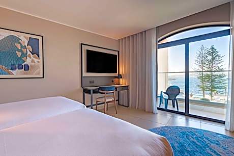 Twin Superior Room With Sea View And Sofa Bed