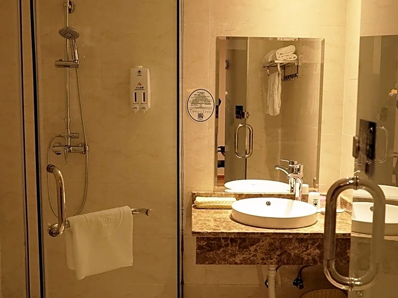 GreenTree Inn HePu Huanzhu South Road Transit Center Express Hotel