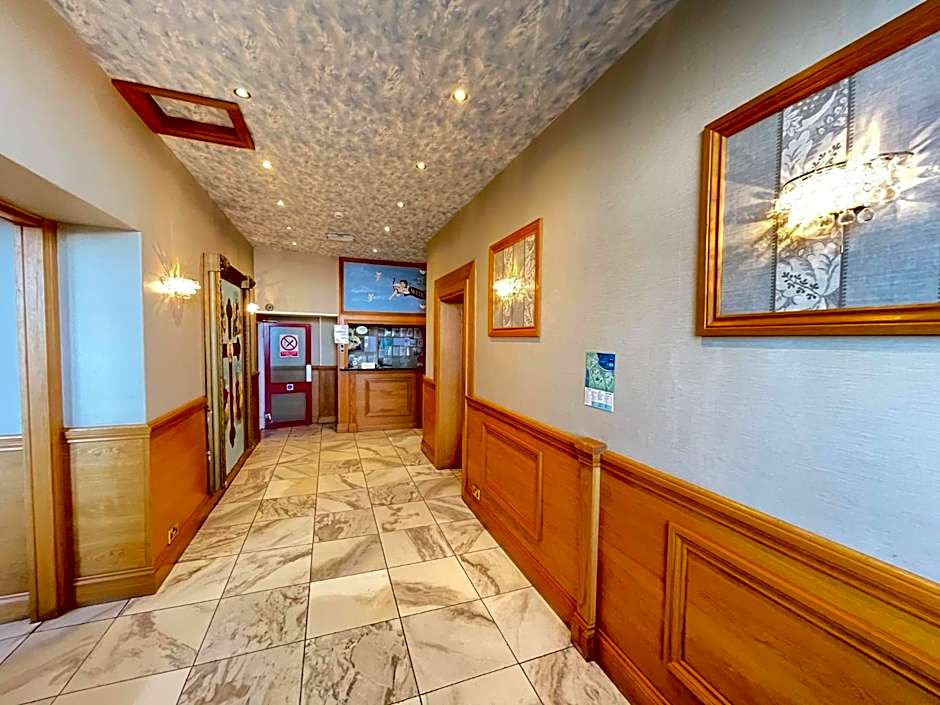 Four Saints Brig Y Don Hotel