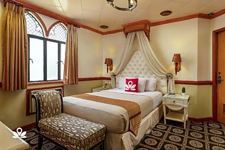 ZEN Rooms Camelot Hotel QC