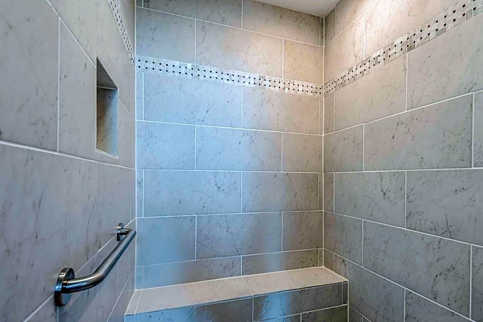 Hotel Bothwell Sedalia Central District, an Ascend Collection Hotel