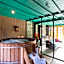 Exclusive Suites The Secret Garden