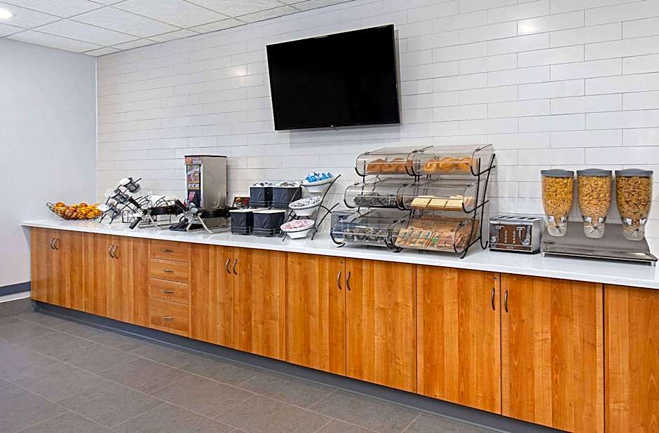 Microtel Inn & Suites By Wyndham Opelika