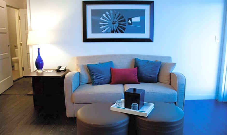 Hotel Indigo Waco, an IHG Hotel