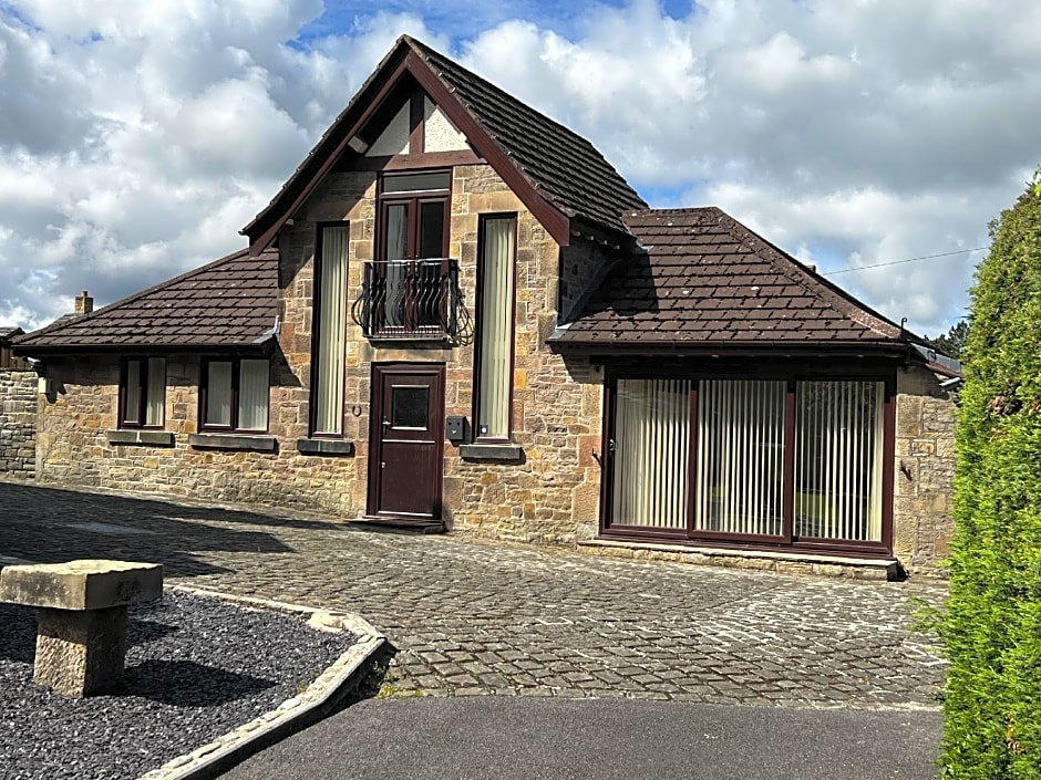 Castle House Holiday Home