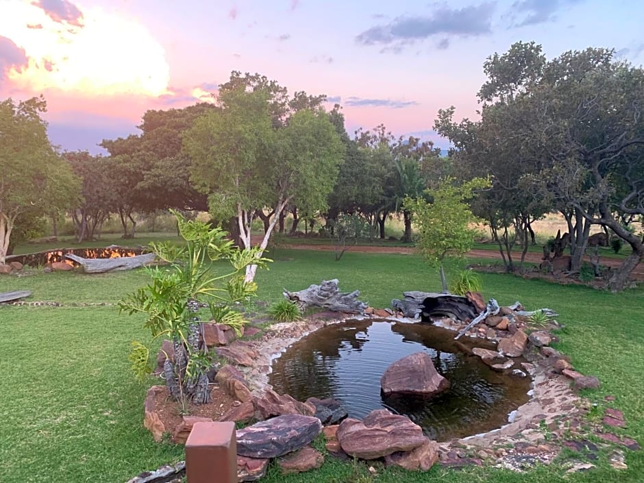 Kransberg Country Lodge Guest Farm