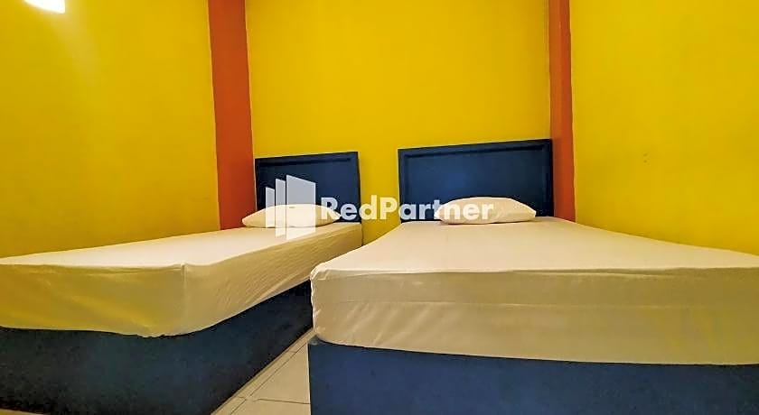 Hotel Hing Amimah near Bau Bau Port RedPartner