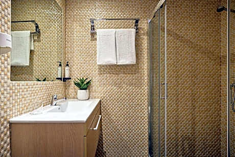 Twin Room with Side Sea View
