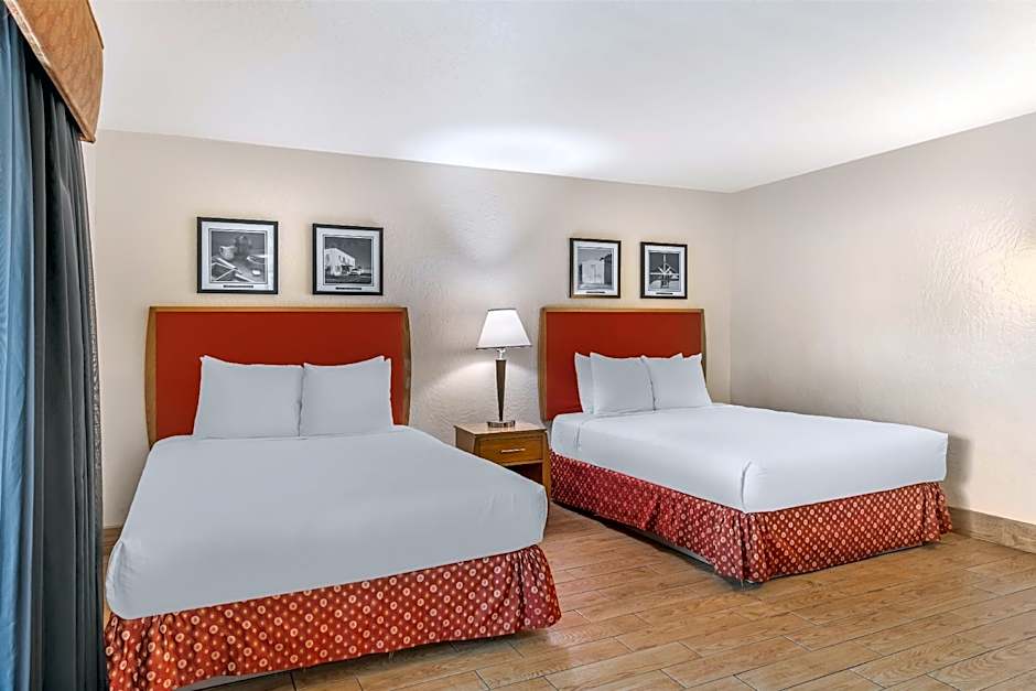 Best Western Pine Tree Motel