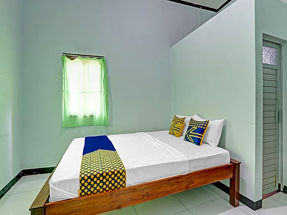 OYO 90760 Almadina Family Homestay