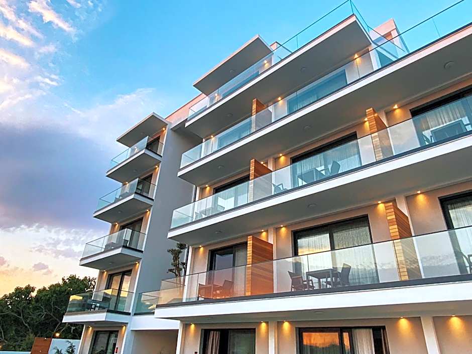 KADAGAN SUITES AYASARANDA