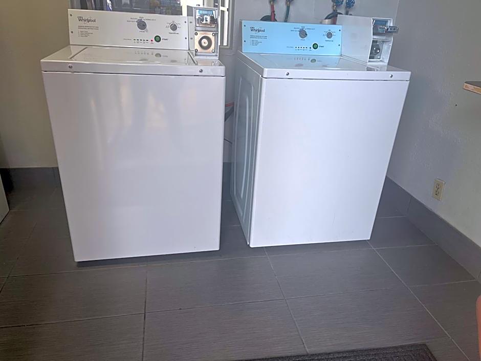 Motel 6-Wichita, KS - AIRPORT