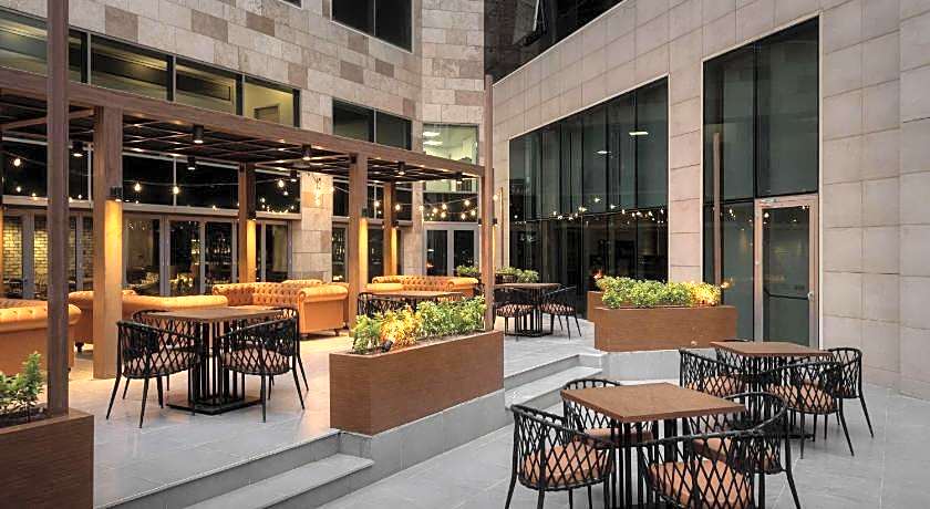 Radisson Hotel & Residences Erbil